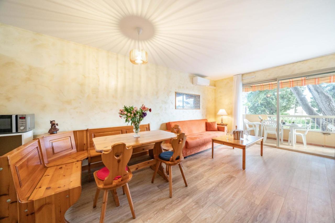 Apartment Spacious At A 5 Min Walk From The *