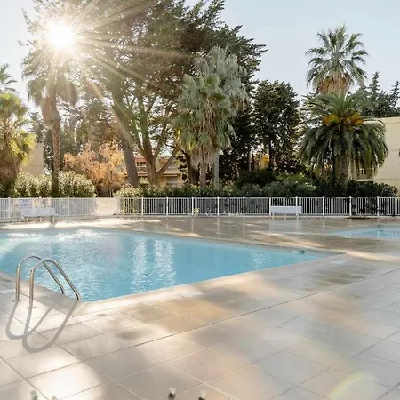 Spacious Apartment At A 5 Min Walk From The Beach Antibes Exterior photo