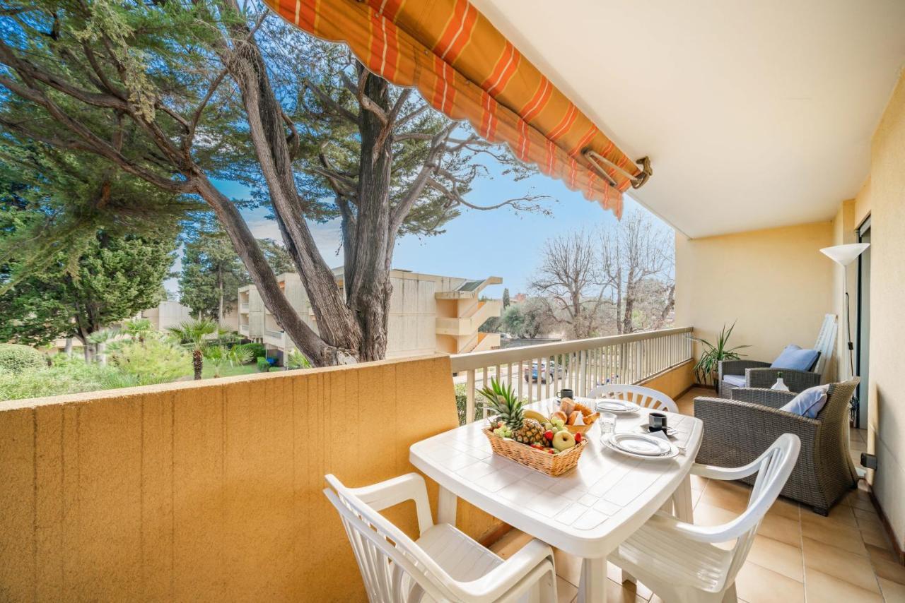 Apartment Spacious At A 5 Min Walk From The *
